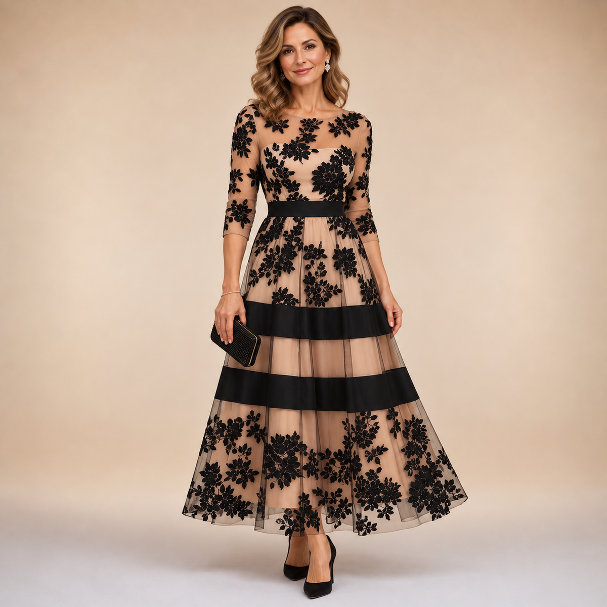 Adrielle | Elegancka sukienka z kwiecistej koronki