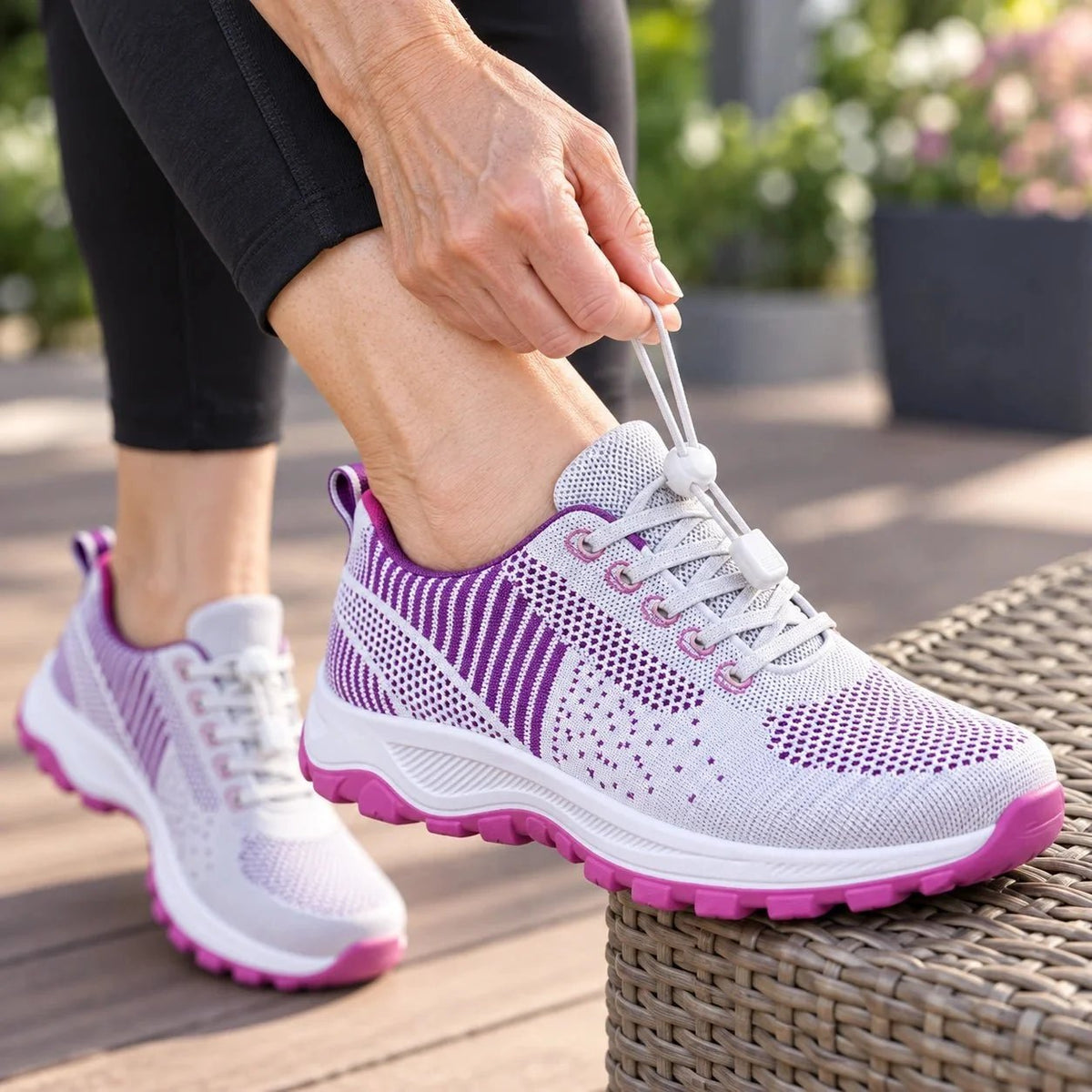 Solara – Szerokie sneakersy antypoślizgowe