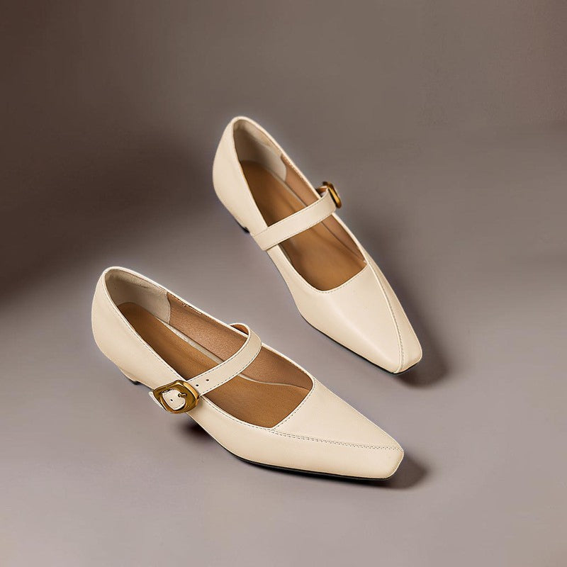 Grethe | Buty Mary Jane ze złotą klamrą