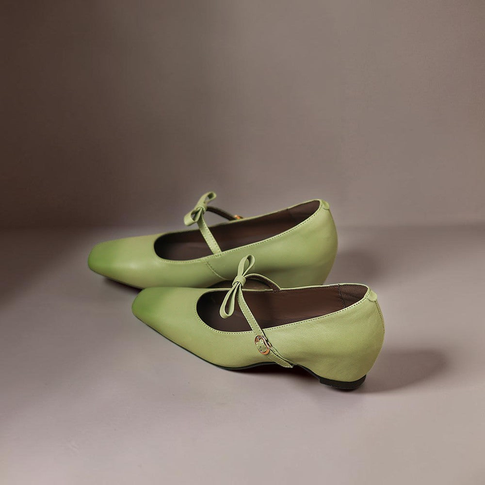 Mette | Eleganckie buty Mary Jane z kokardą