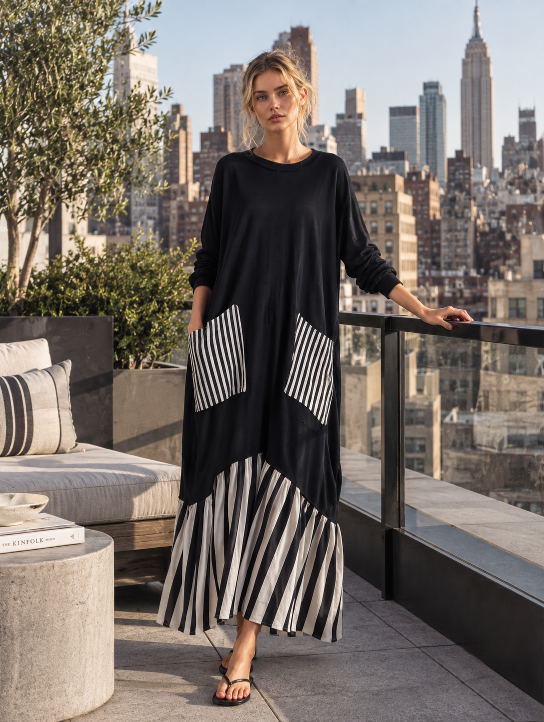 Stefania | Czarna bawełniana sukienka maxi oversize z paskami w stylu patchworku