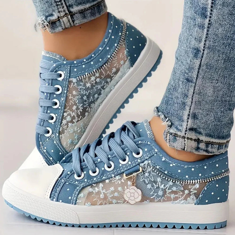 Adelaide | Sneakersy z koronkowymi detalami