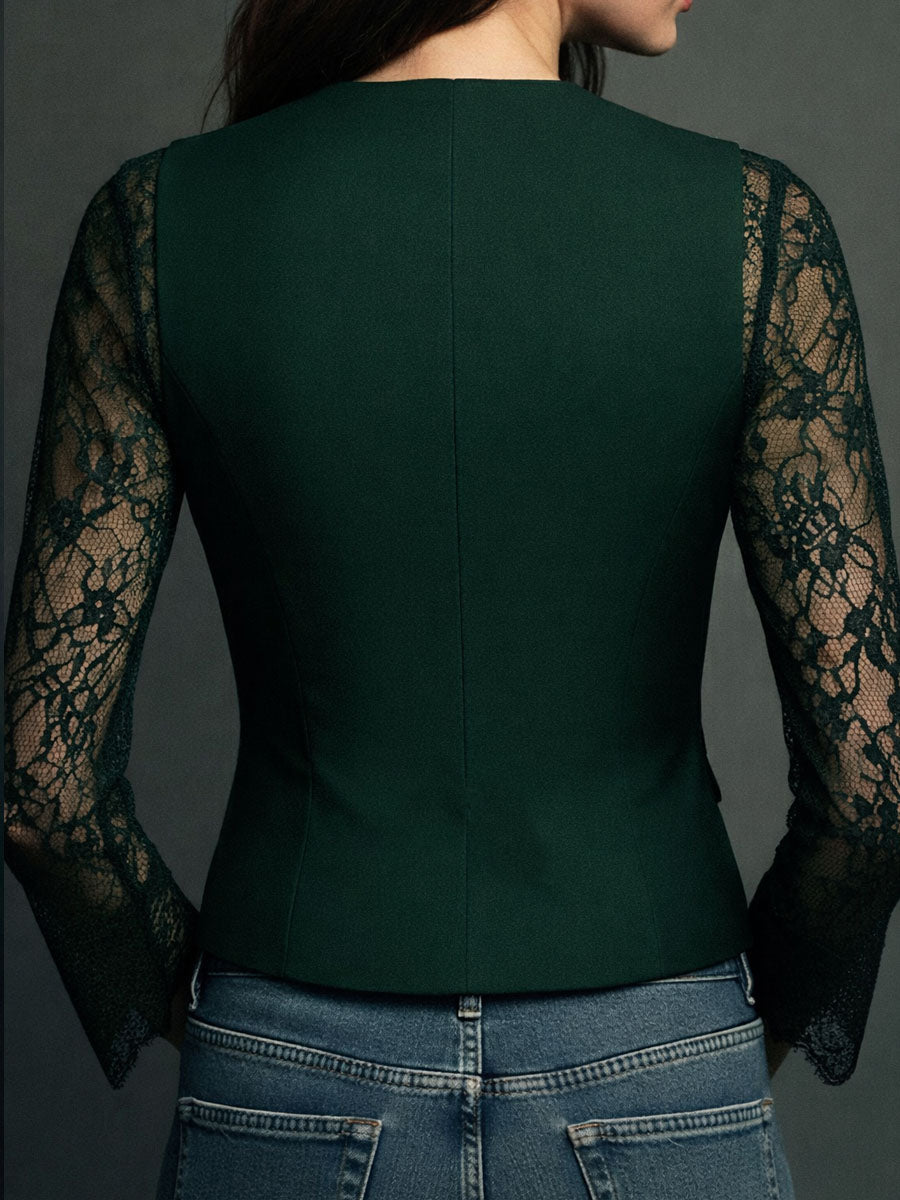 Lora – elegancki top w stylu blezera z półprzezroczystymi rękawami