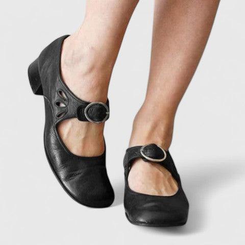 Chloé – Buty Mary Jane na słupku