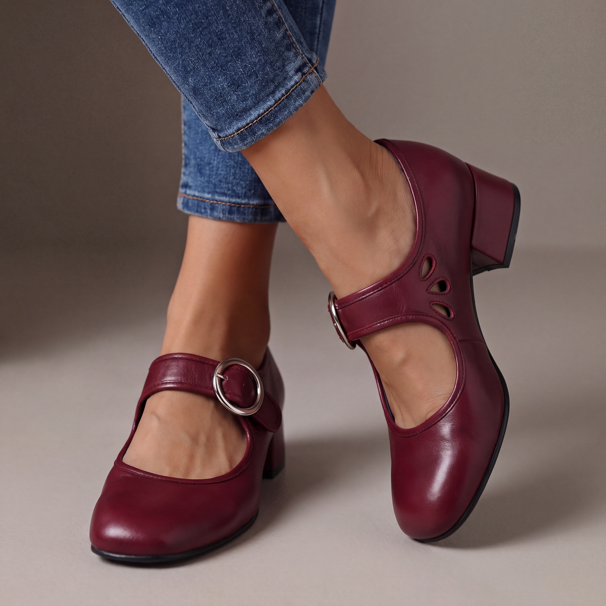 Caroline | Miękkie skórzane buty z paskiem