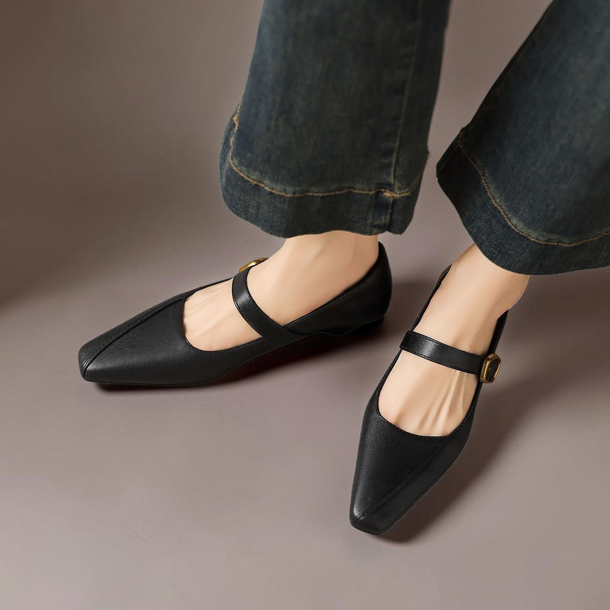 Grethe | Buty Mary Jane ze złotą klamrą