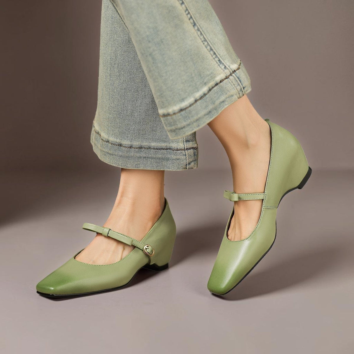 Mette | Eleganckie buty Mary Jane z kokardą