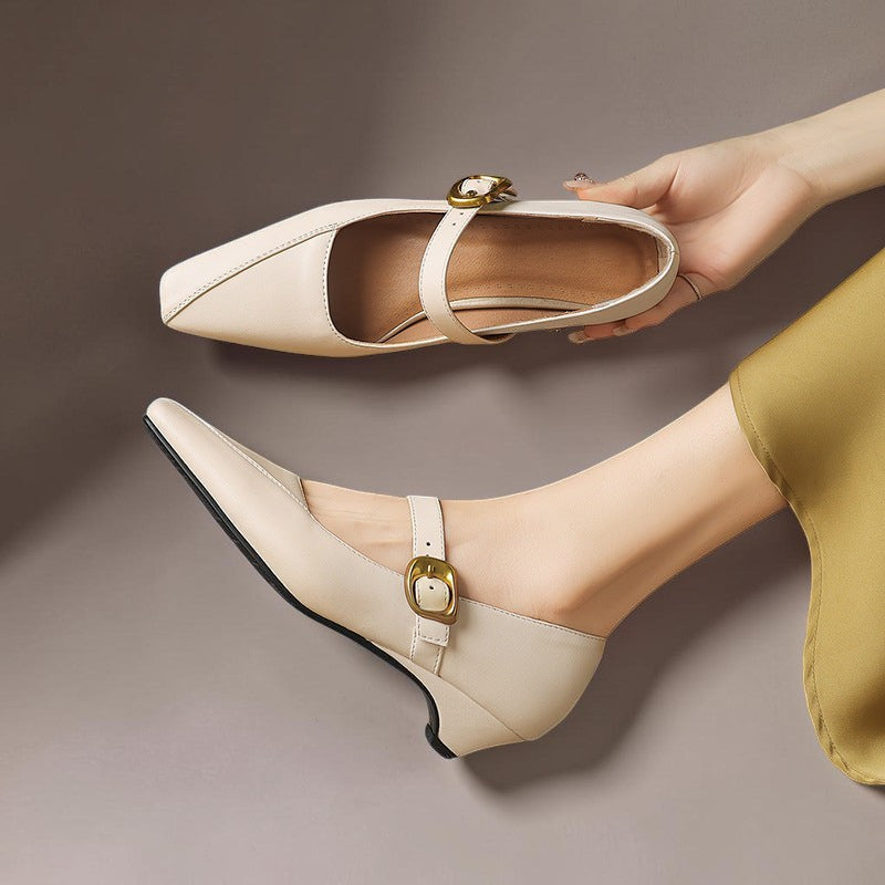 Grethe | Buty Mary Jane ze złotą klamrą