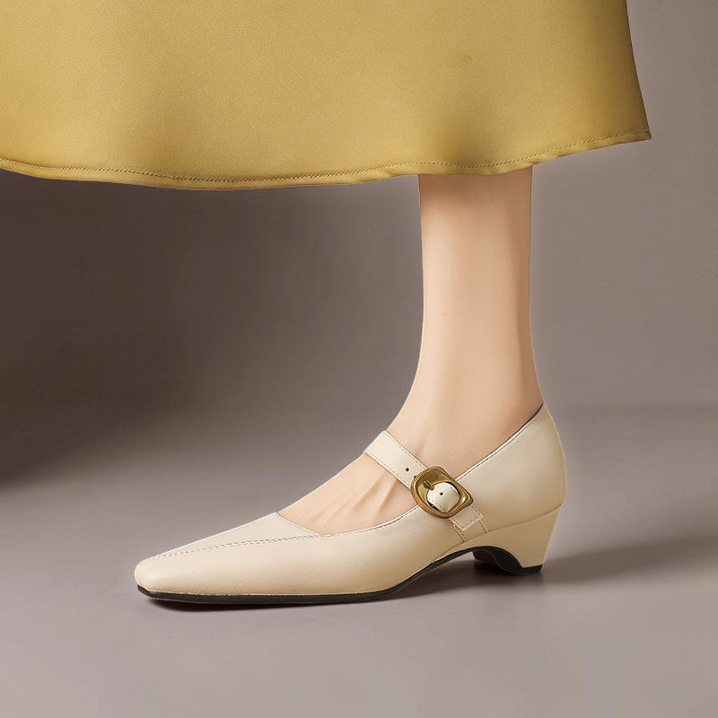 Grethe | Buty Mary Jane ze złotą klamrą